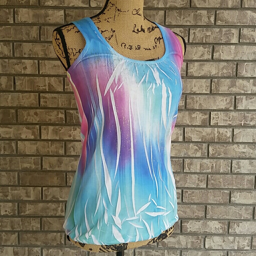 Maurices criss cross back beautiful tank top